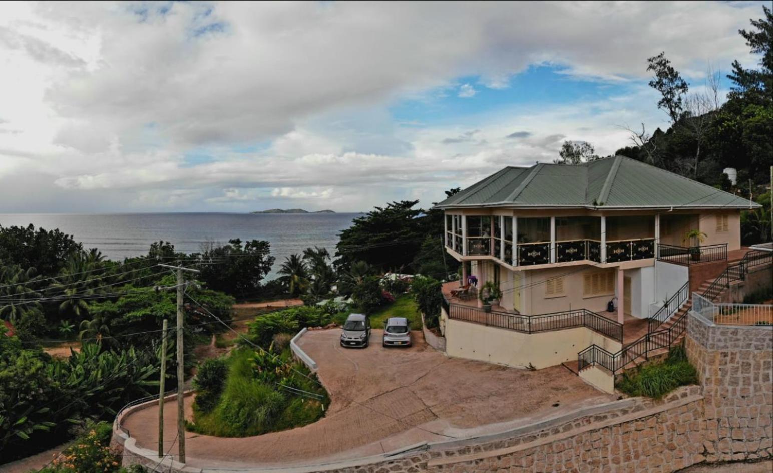 Summer Self Catering Baie Sainte Anne Exterior foto
